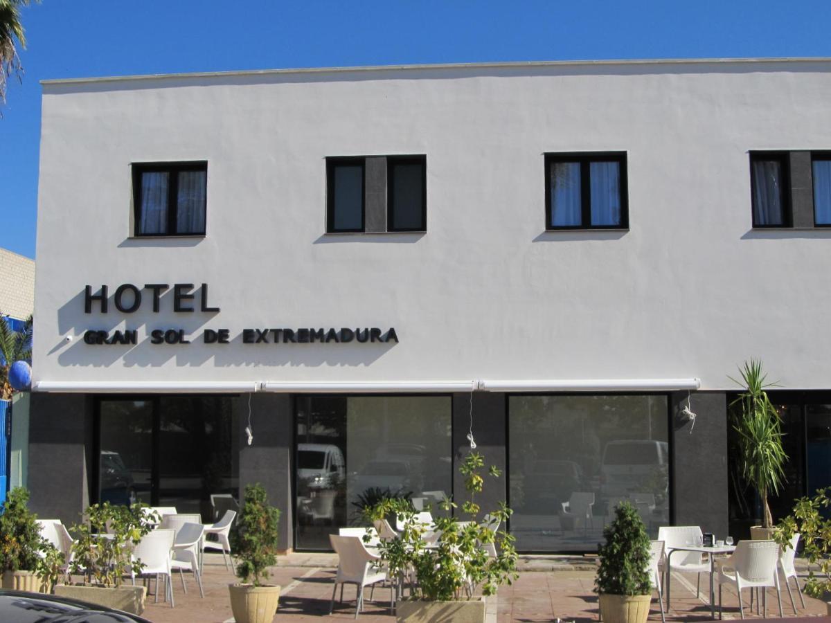 Hotel Gran Sol De Extremadura Montijo Exteriör bild