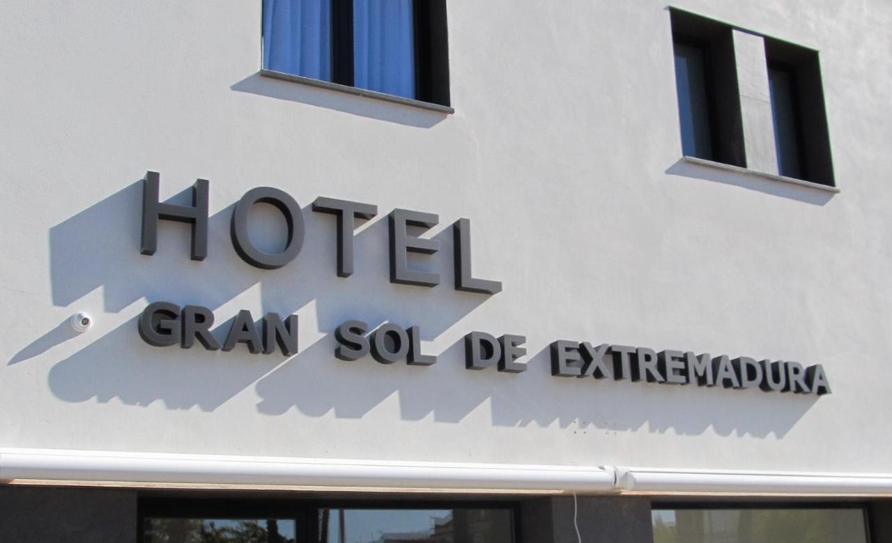 Hotel Gran Sol De Extremadura Montijo Exteriör bild